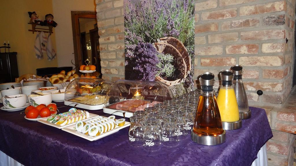 Logis L'Auberge Gutshof بيشوفسفيردا المظهر الخارجي الصورة