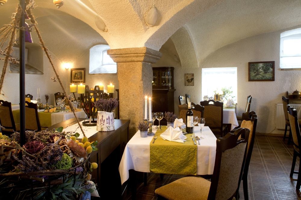 Logis L'Auberge Gutshof بيشوفسفيردا المظهر الخارجي الصورة